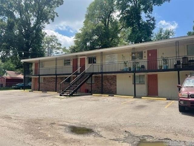 2600 S Beech St – photo 1