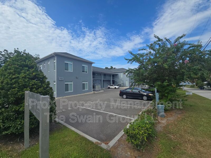 750 Ave C SW unit 101 – photo 1