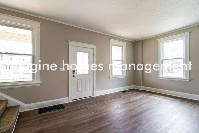2816 Madison Rd – photo 4