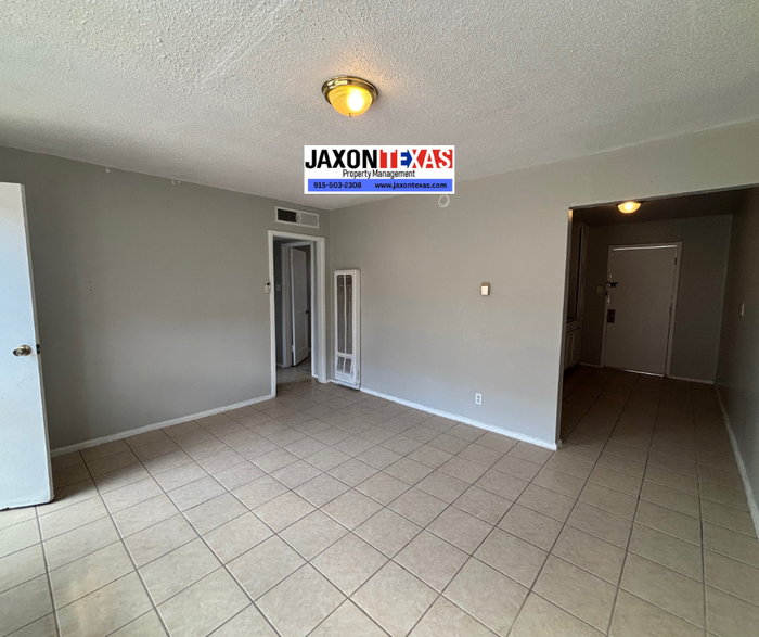 3906 Harrison Ave unit 02 – photo 2