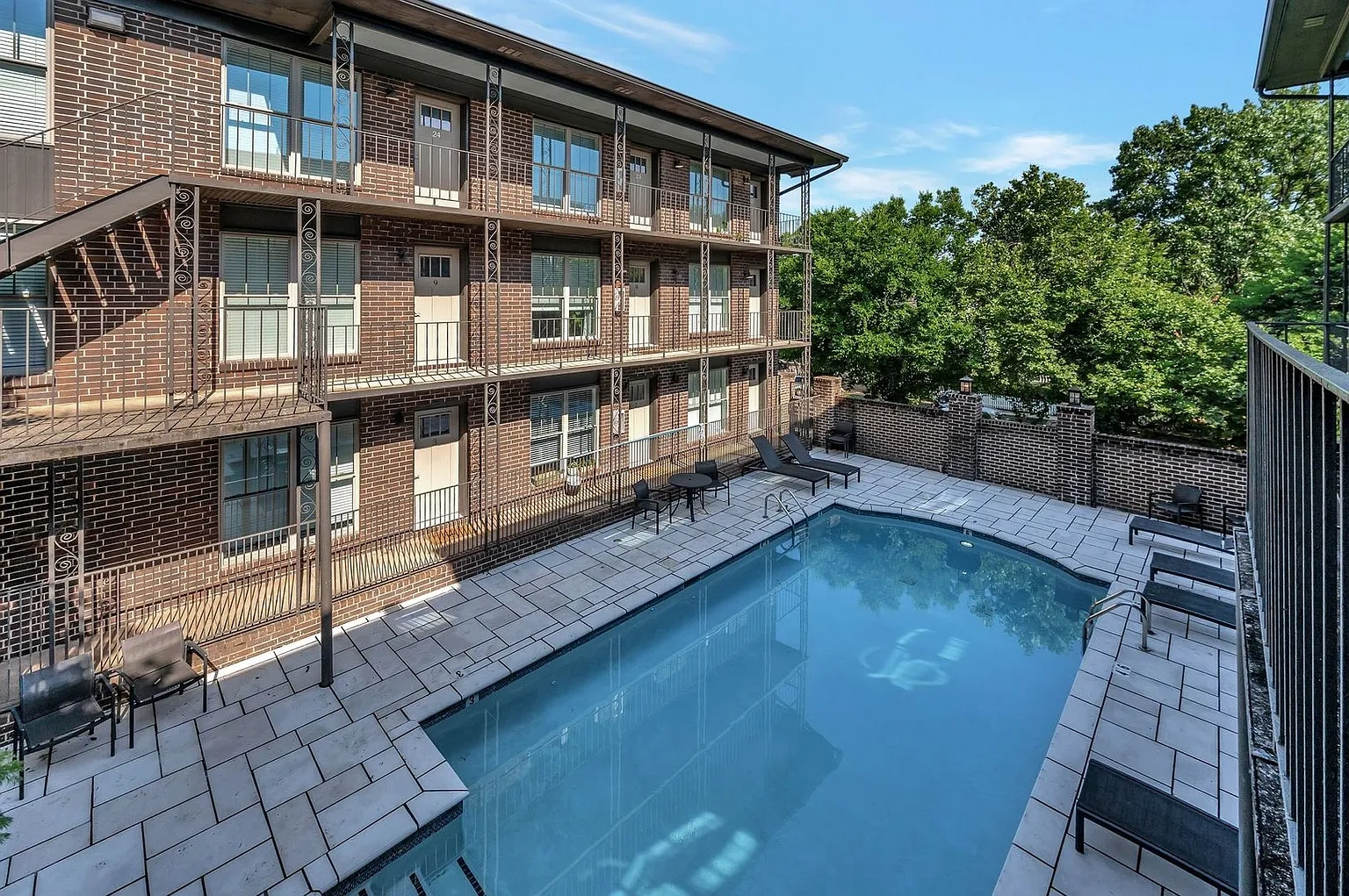 Melrose Place – Floor plan