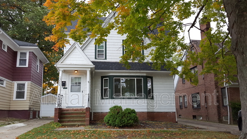 13558 Cedar Rd – photo 1