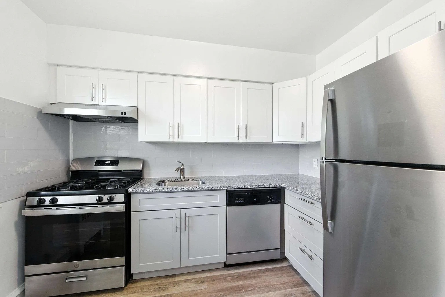 Jenkintown Gardens Apartments – photo 2