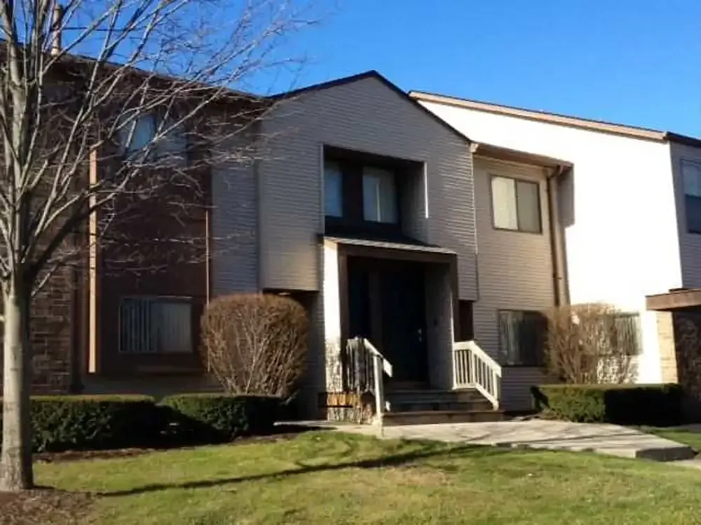 Woodcrest Apartments – photo 3