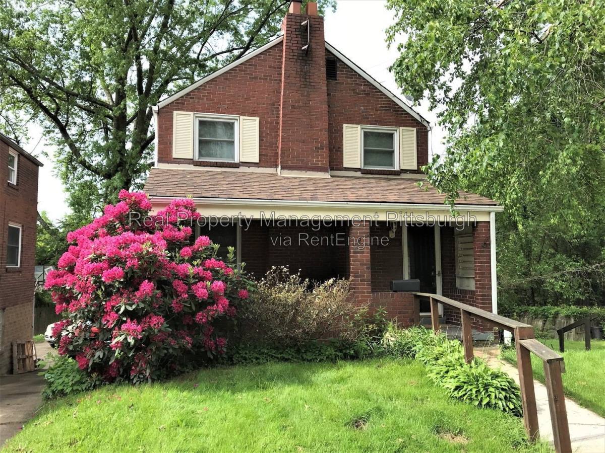 1685 Doyle St – photo 1