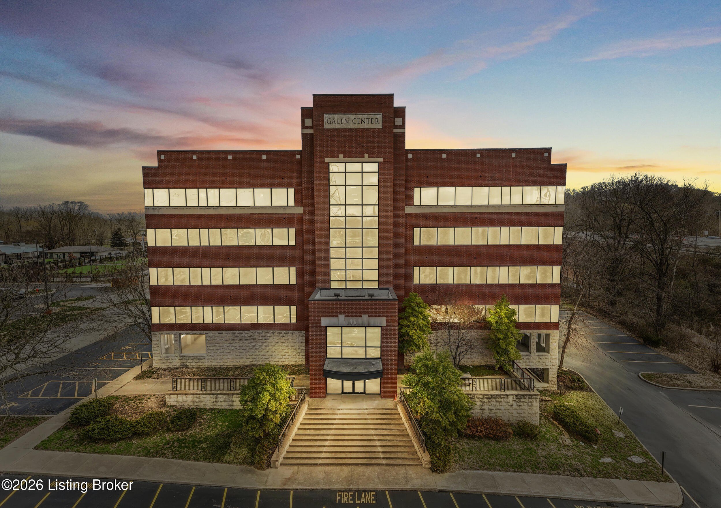 1031 Zorn Ave – photo 1