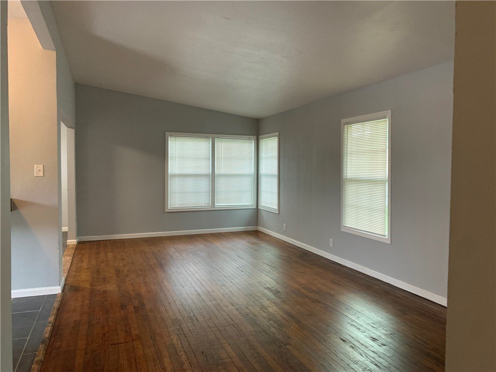 5934 Lucille Dr – photo 3