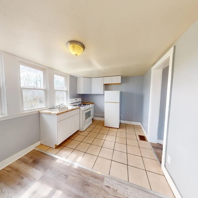 139 N Water Ave – photo 3