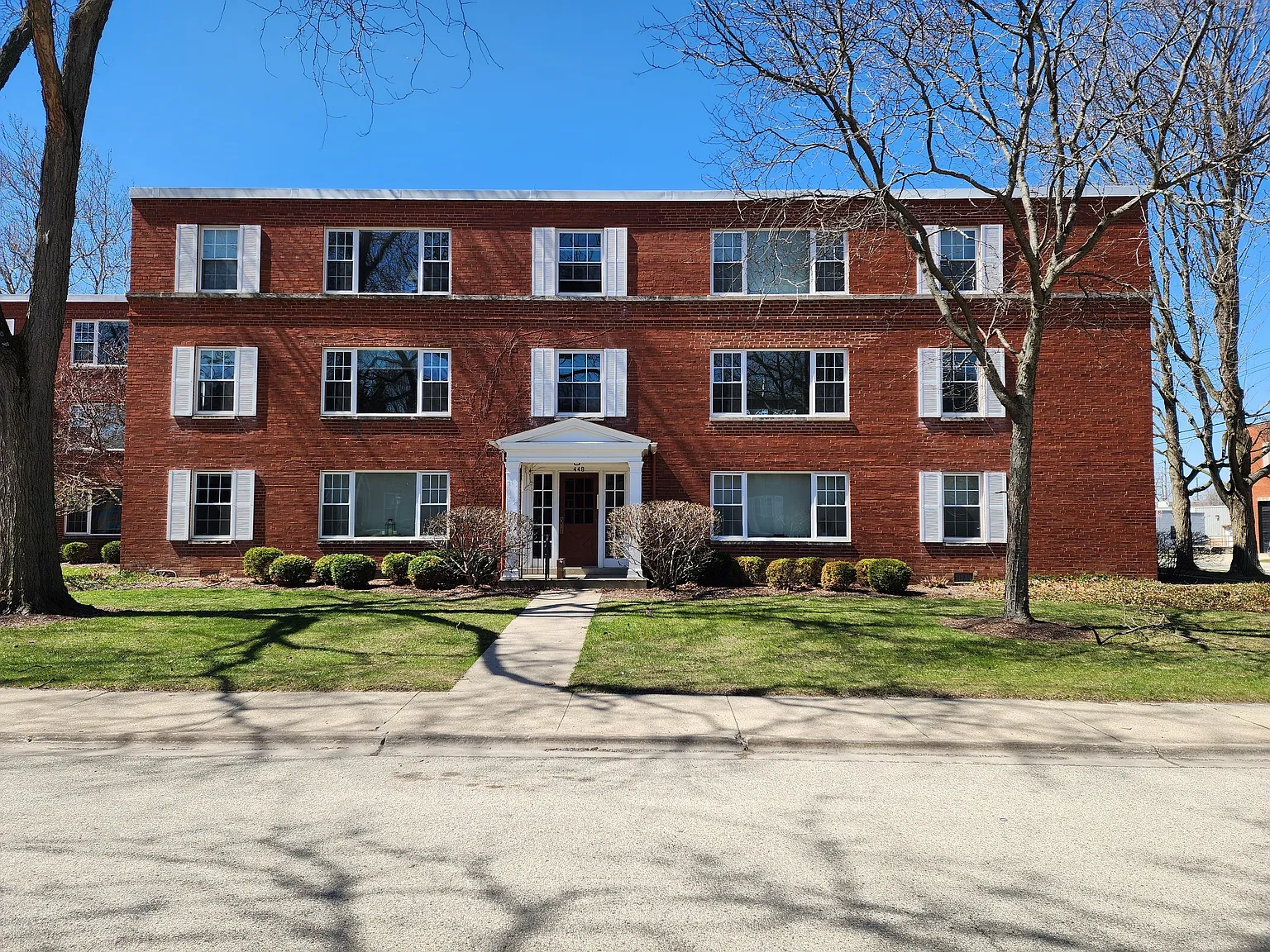 Georgian Court Apartments – photo 3
