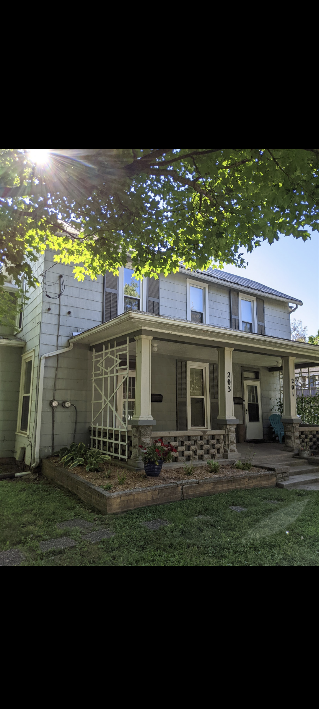 203 N Walnut St – photo 1