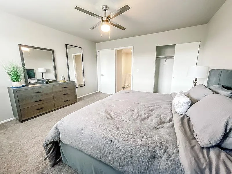 Aspen Cove Townhomes – photo 5