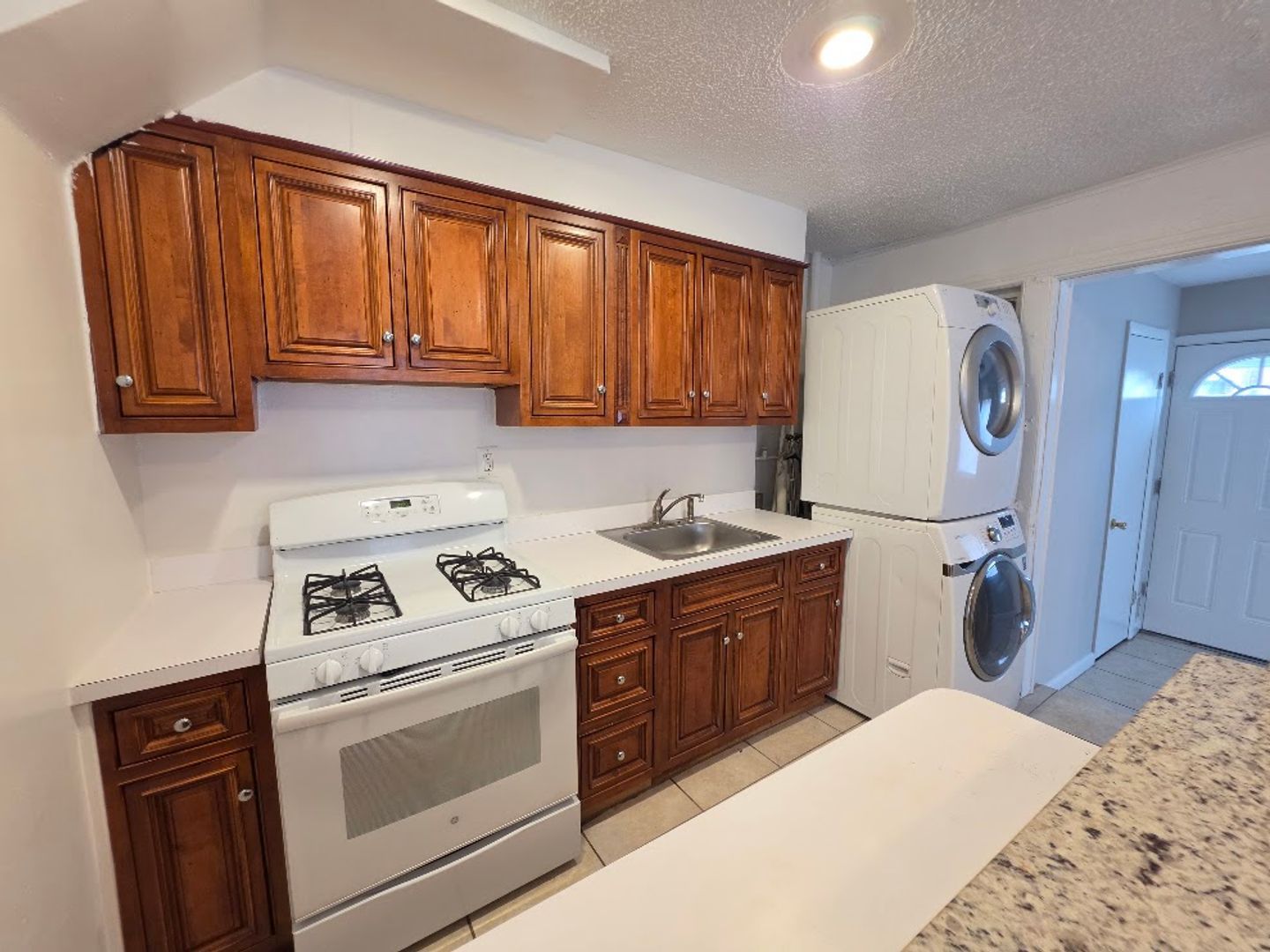 3311 Clay Pl NE – photo 5