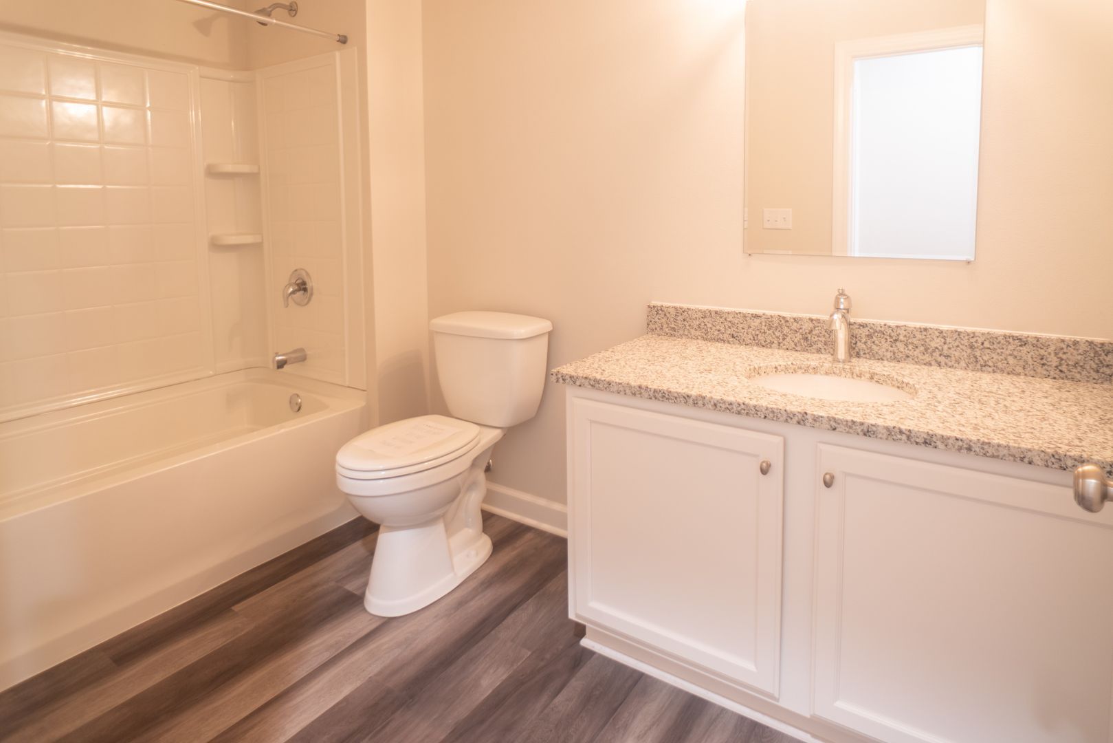 812 50th St unit 204 – photo 5