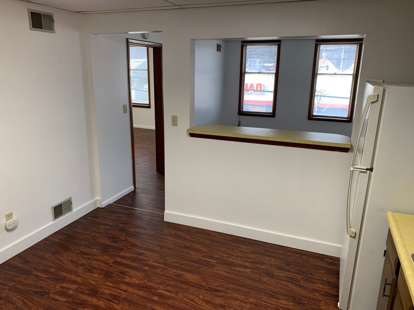 635 Monongahela Ave unit 2nd Flr Front – photo 5