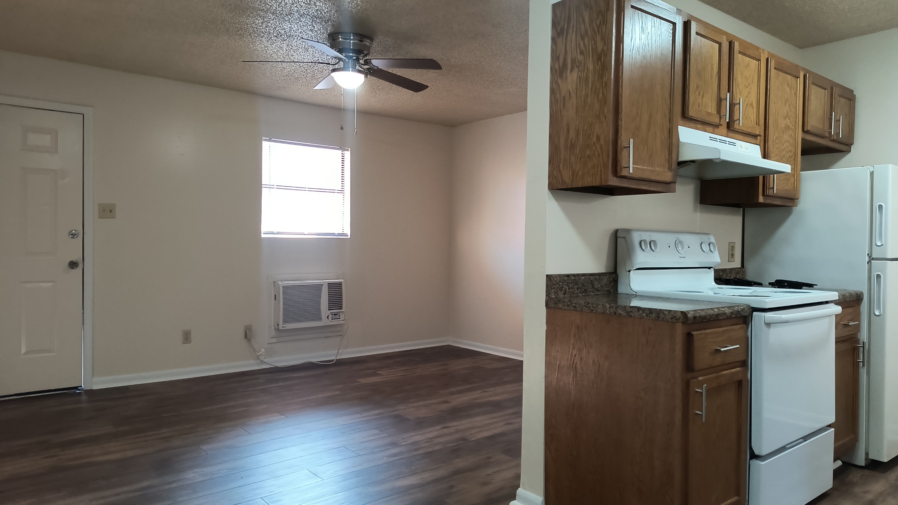 3720 Miramar Dr unit 13 – photo 4