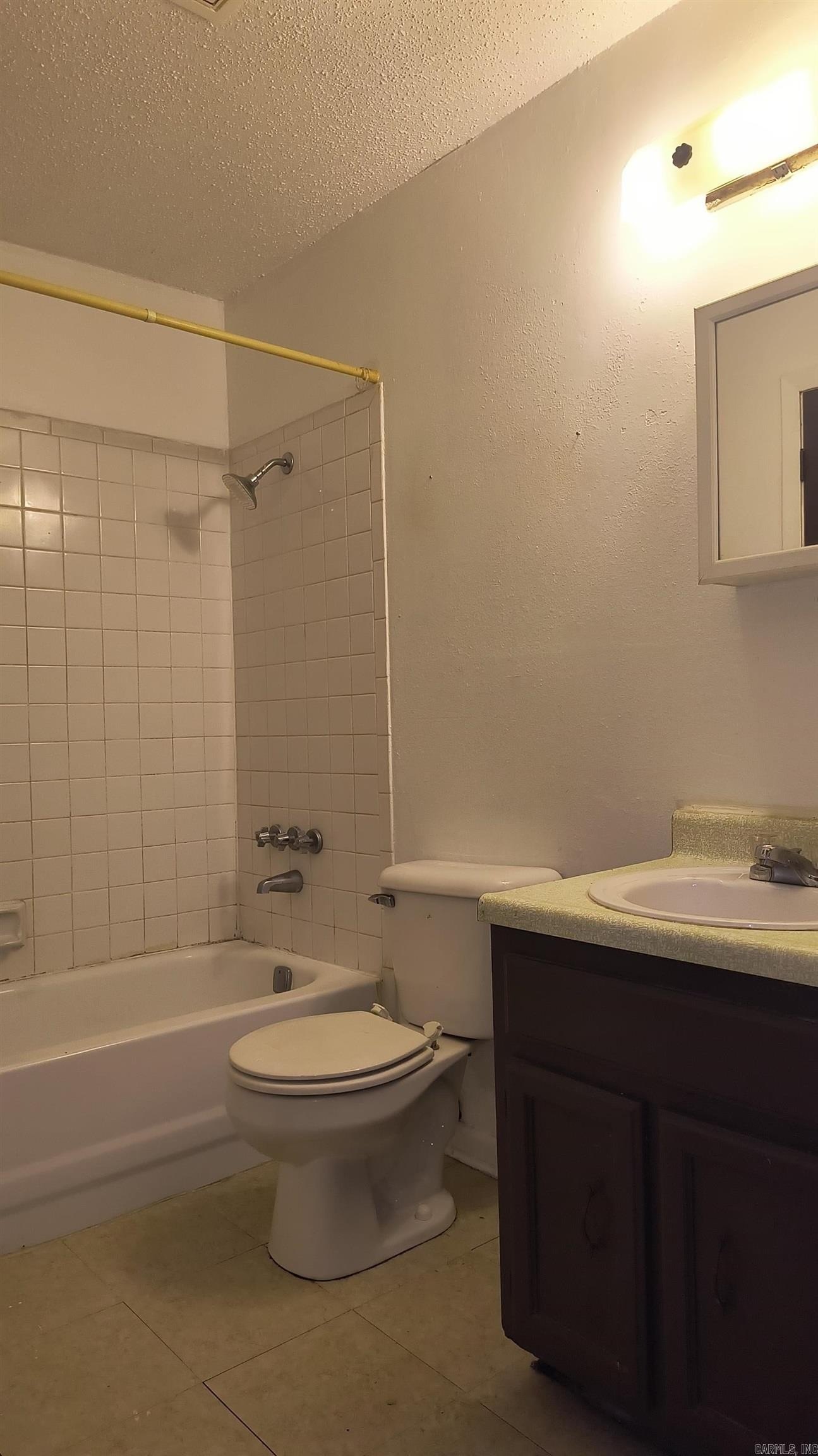 2100 Sidney St #5C – photo 4