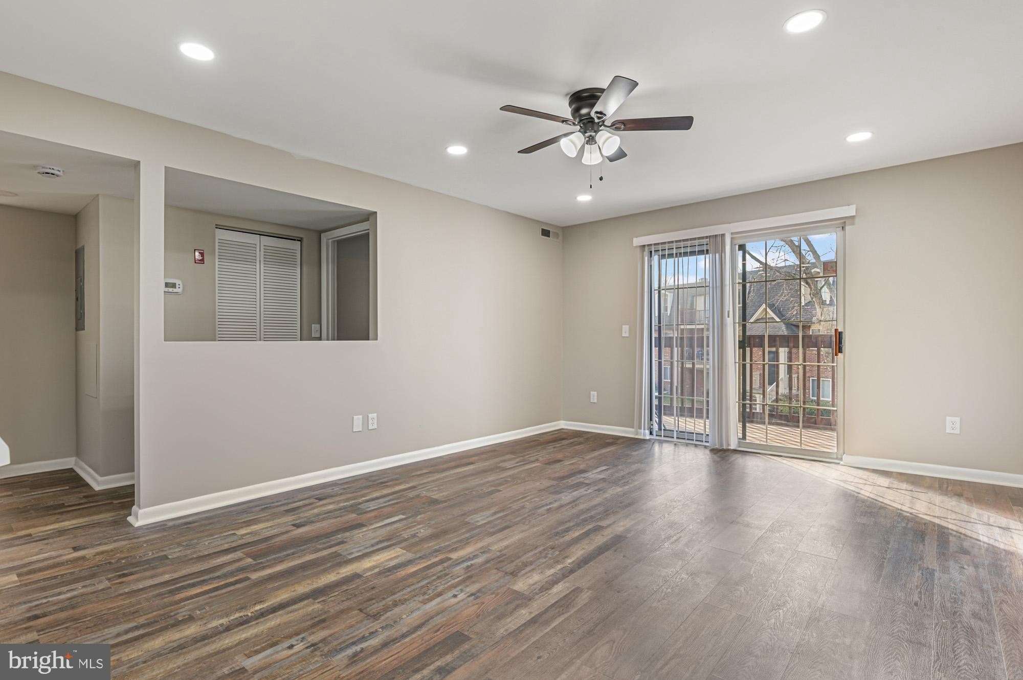 102 N Caroline Pl #201 – photo 2