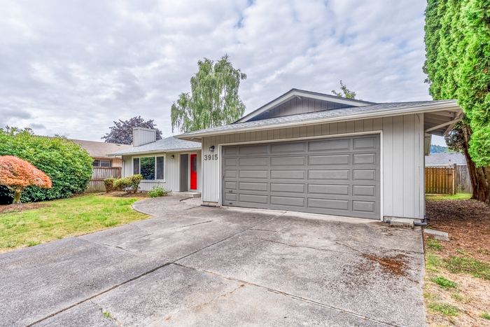 3915 Pine St – photo 1