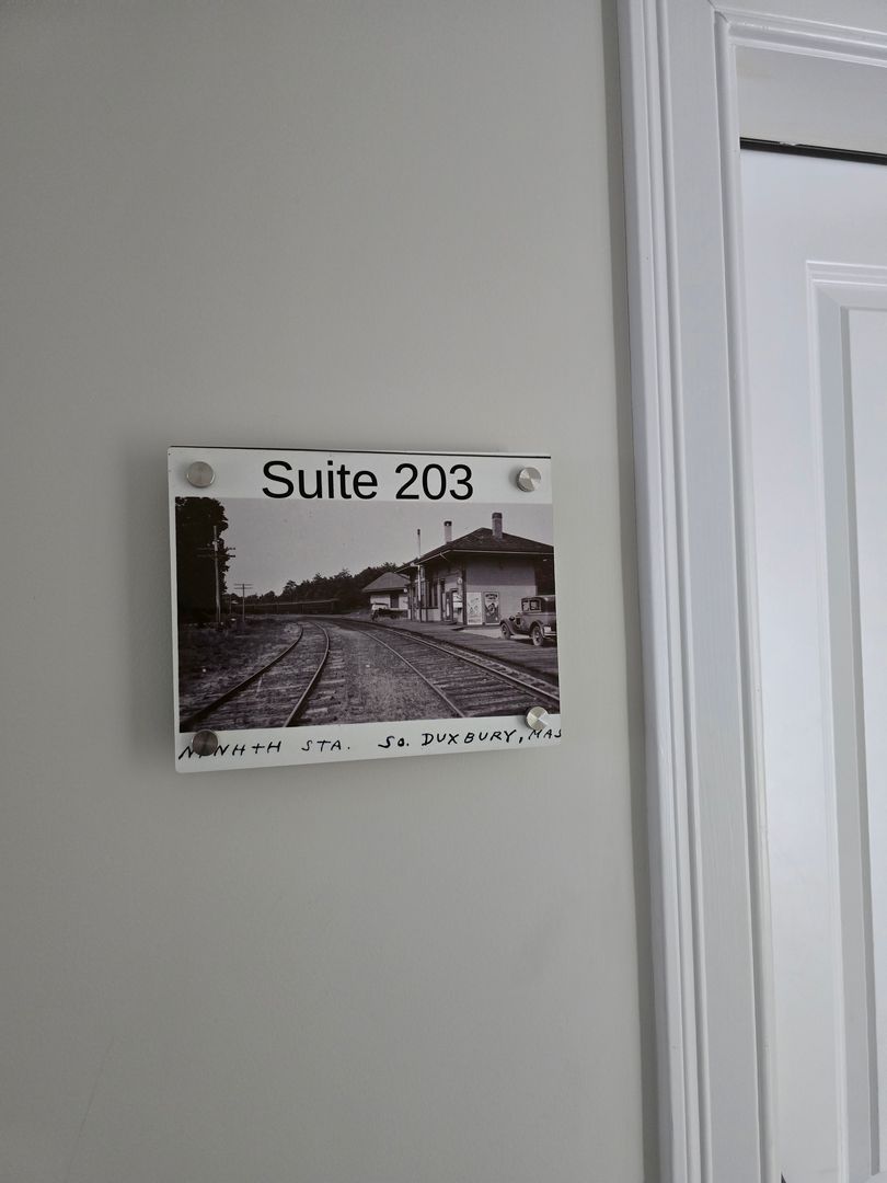 277 St George St unit (285 SGS) U:203 – photo 1