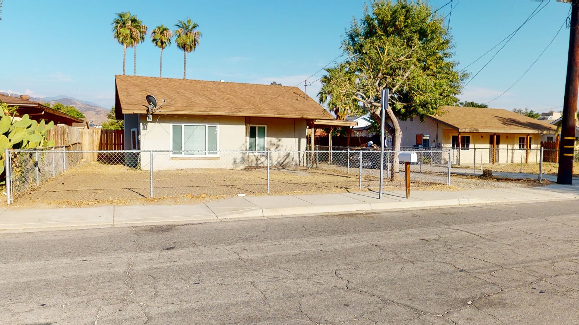 4189 N Mountain Dr – photo 1
