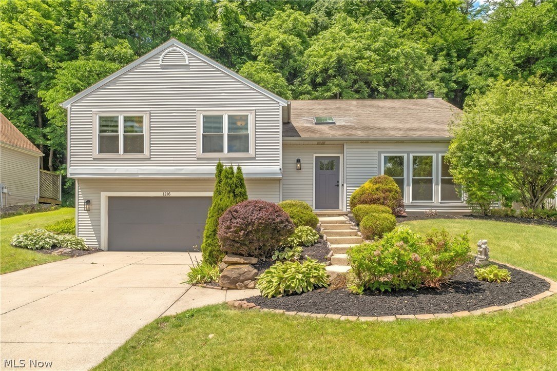 1216 Waldo Way – photo 1