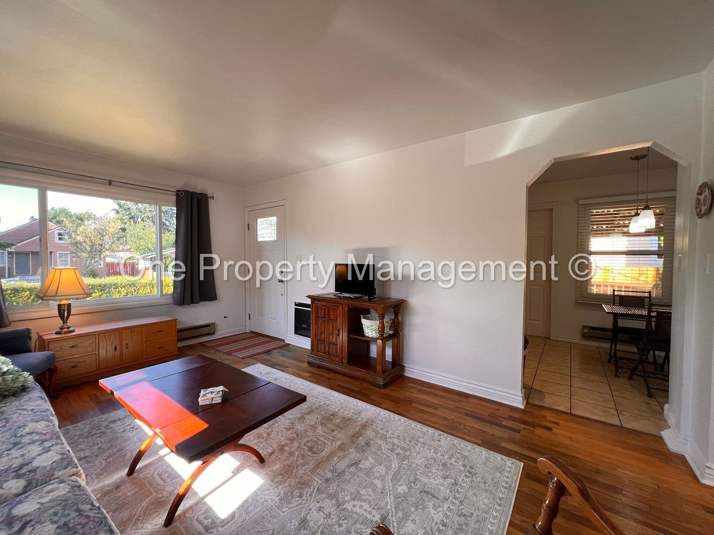 306 Douglas St – photo 4