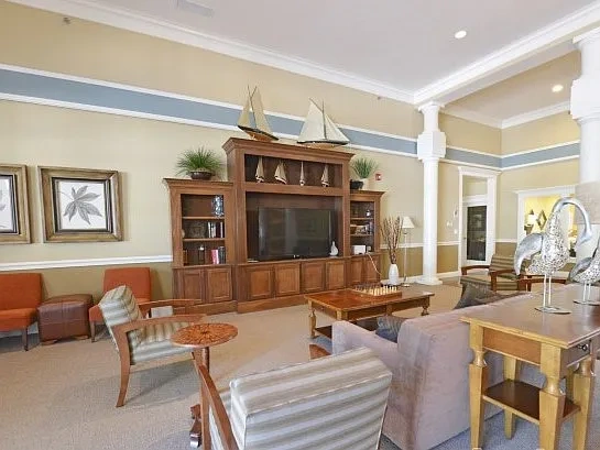 Aquamarine Apartments – photo 4