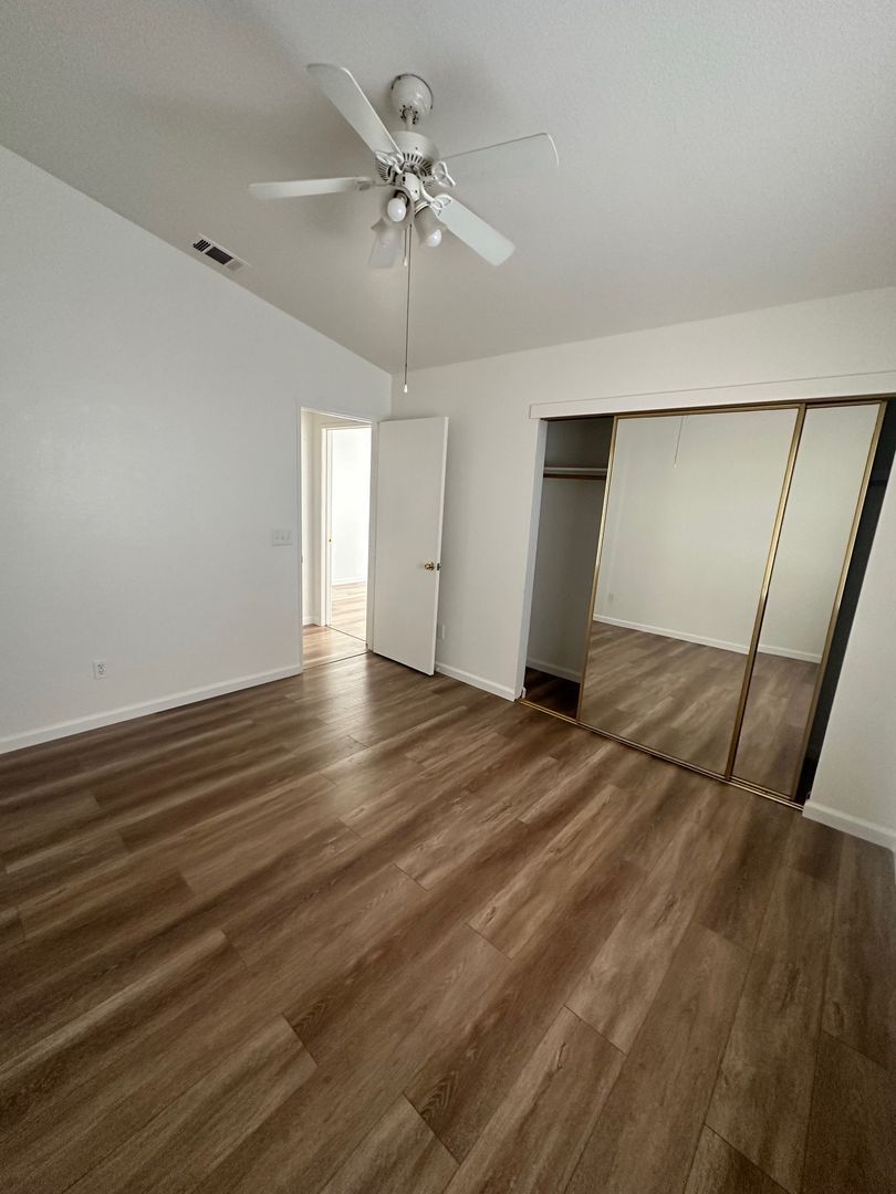 4918 Hearthwood Ct – photo 5
