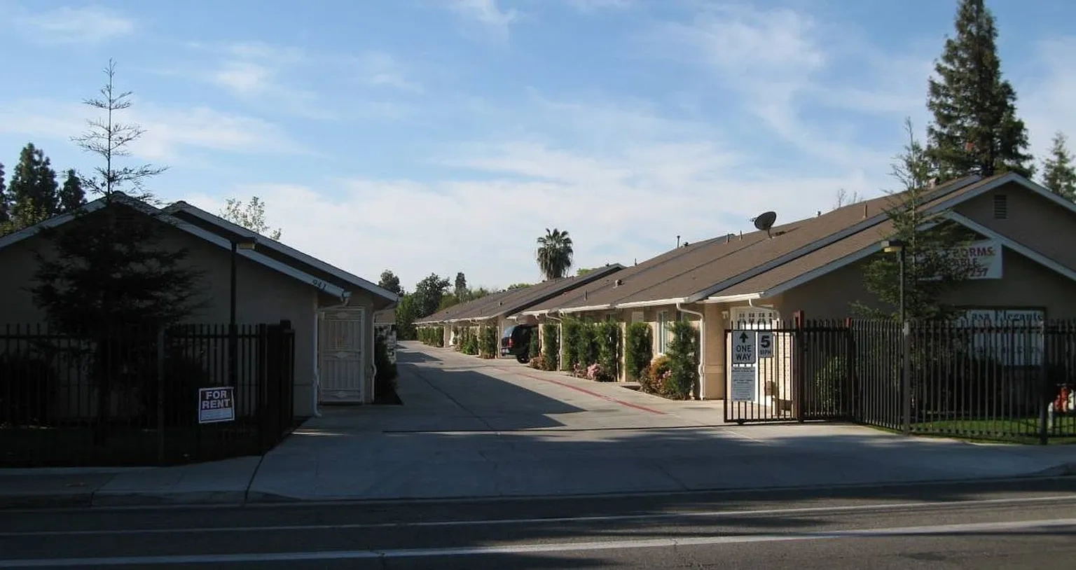 La Casa Elegante Apartments – photo 2