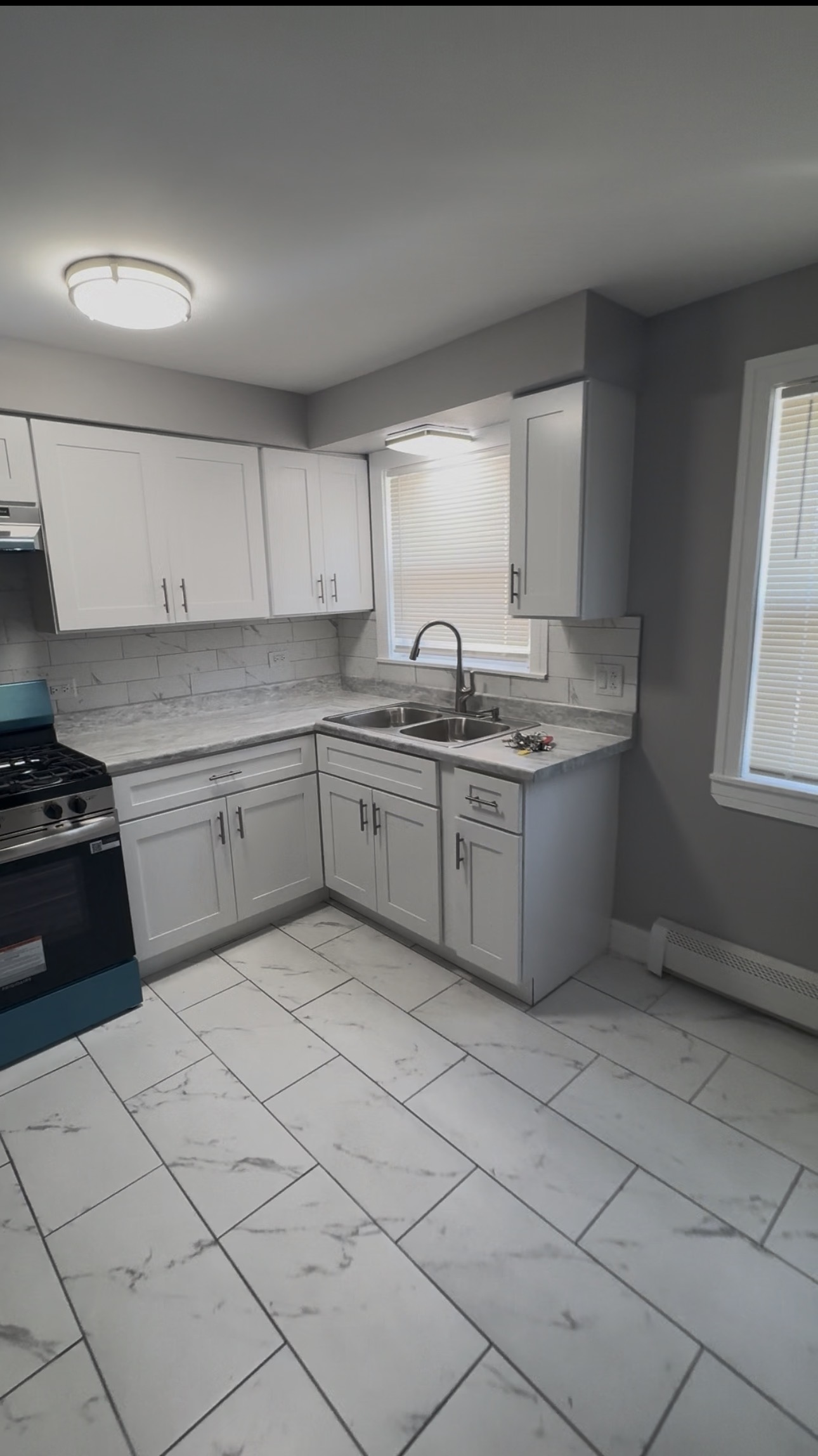 14015 S Stewart Ave unit 1E – photo 2