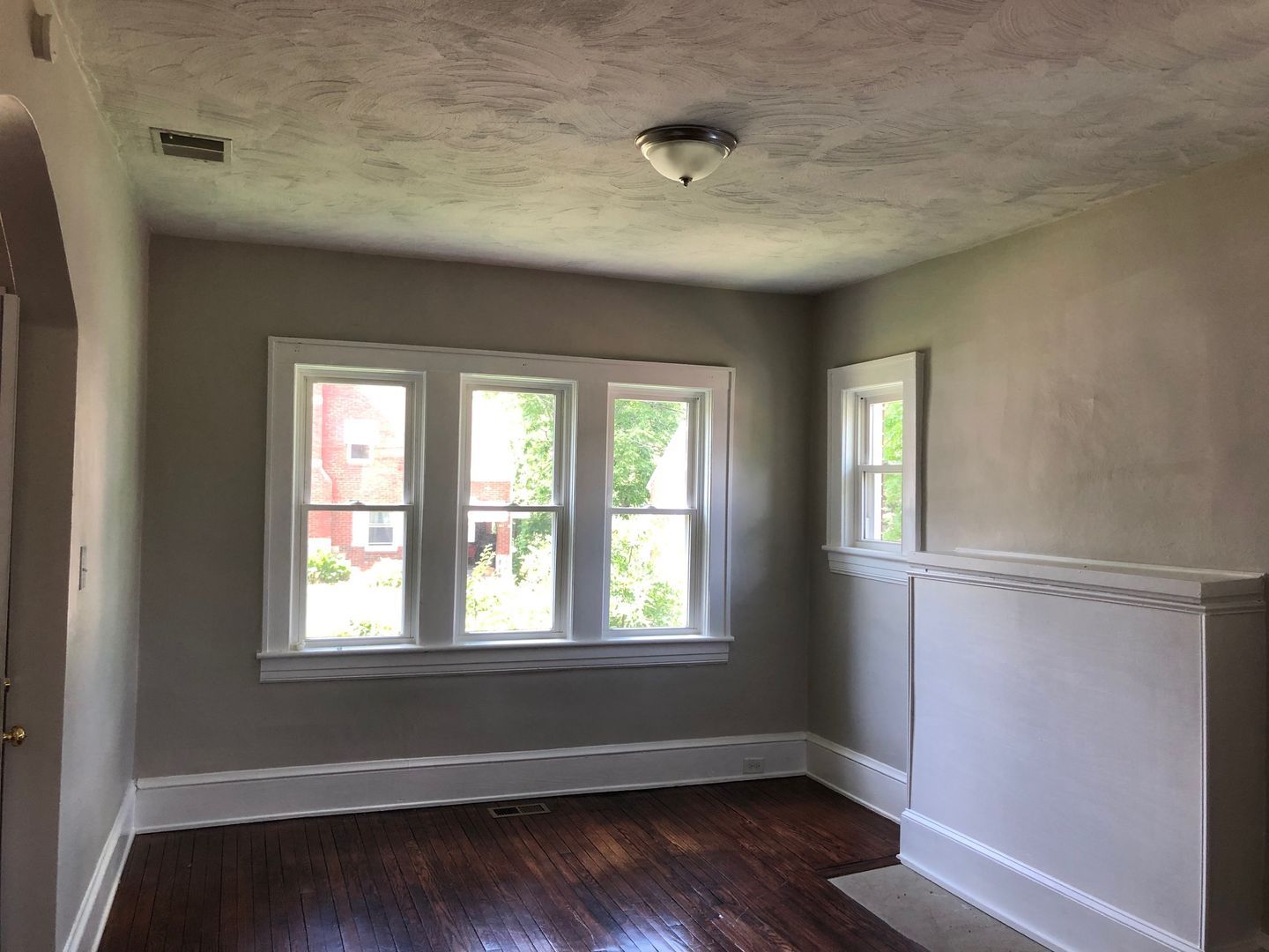 837 30th St NW – photo 1
