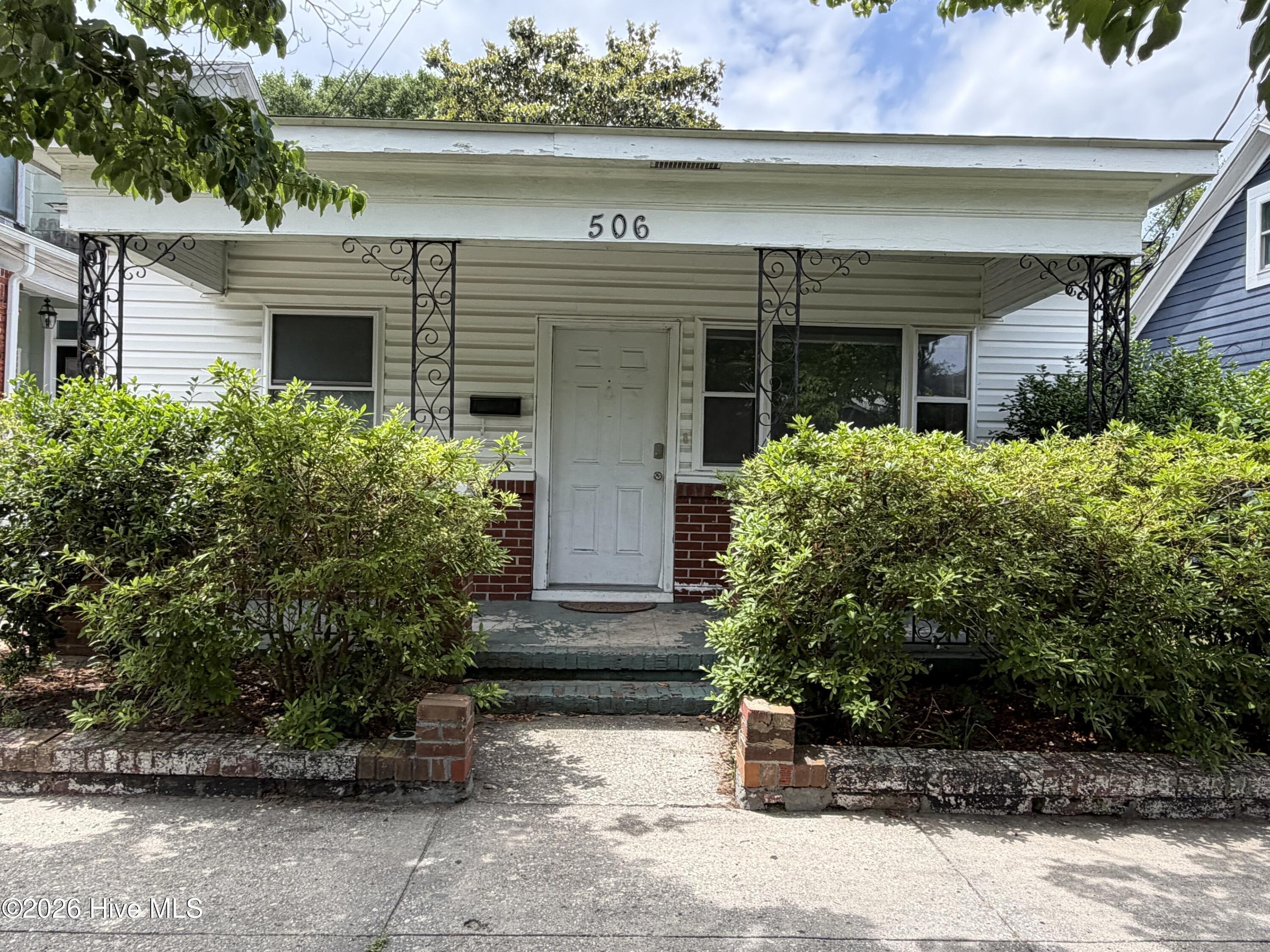 506 S 7th St – photo 1