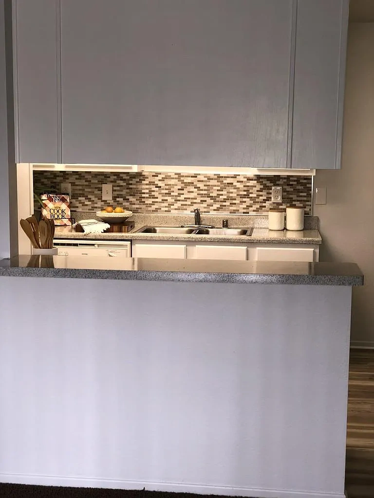 Goodmanor Apartments – photo 1