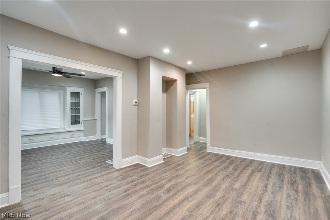 934 Royal Rd – photo 4