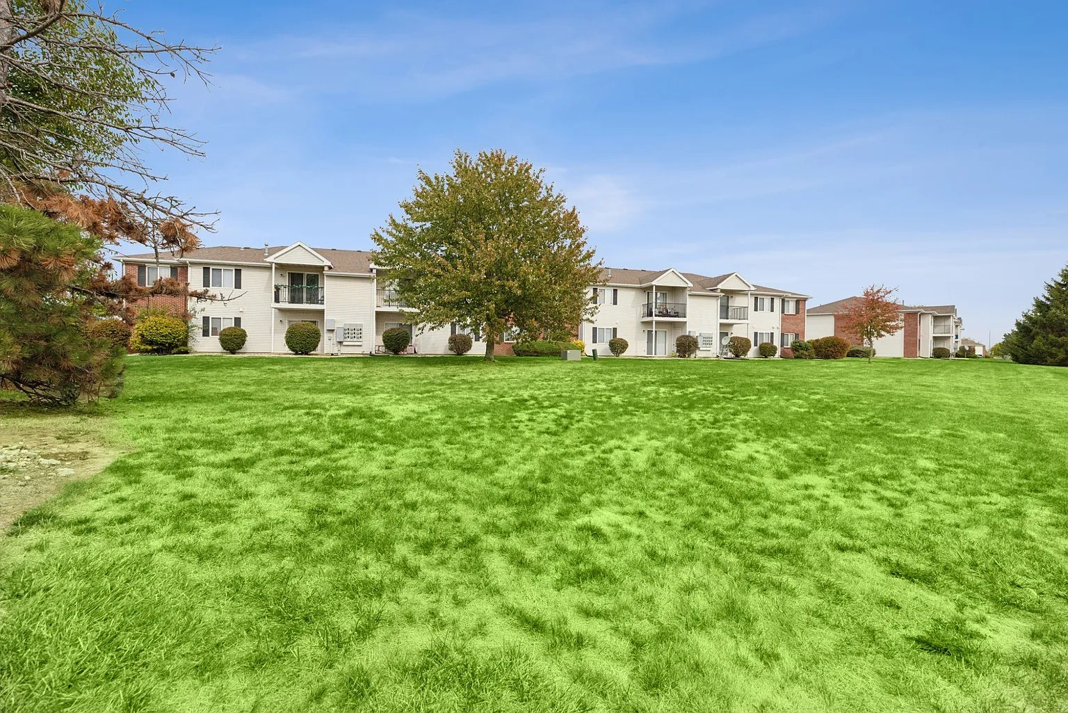 Crystal Glen – photo 1