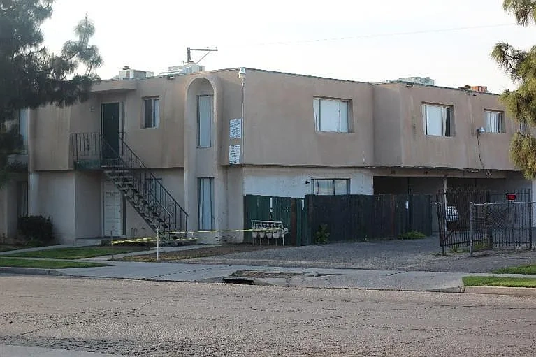 Sierra Vista Apts – photo 5