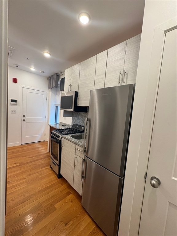 16 5th St unit 7 – photo 2