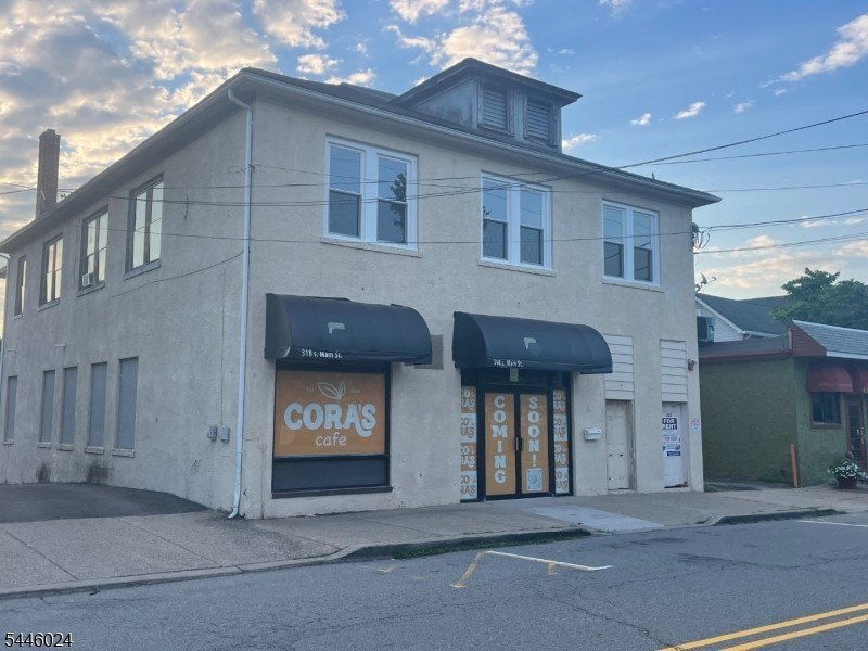320 S Main St #3 – photo 1