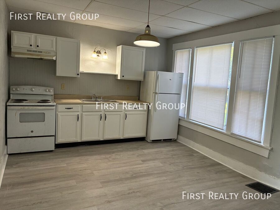 338 Cincinnati Ave – photo 4
