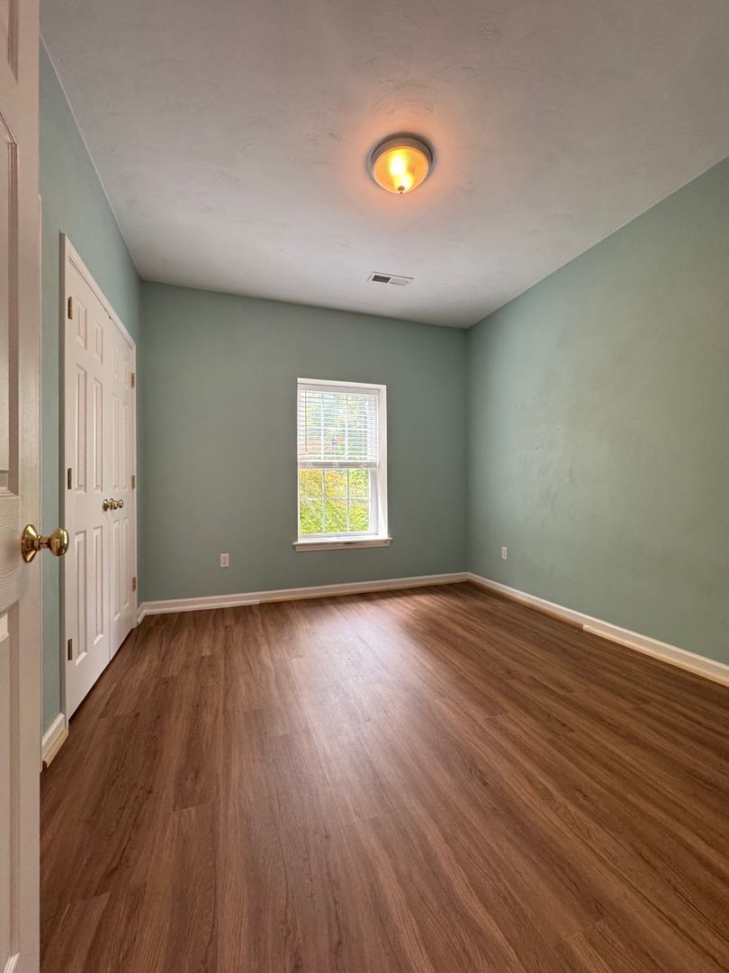 1340 Morningside St SE – photo 4