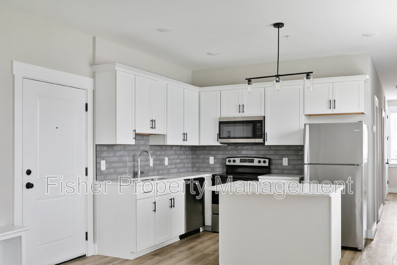 2202 Carrington St unit 200 – photo 3