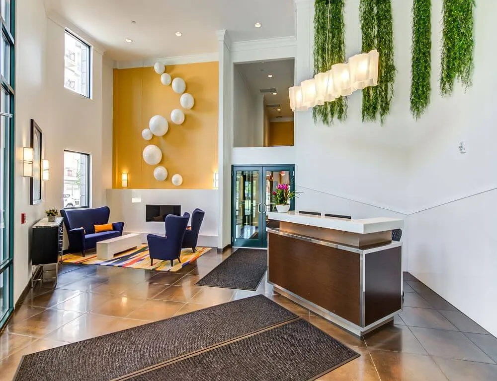 121 Towne Apartments – photo 3