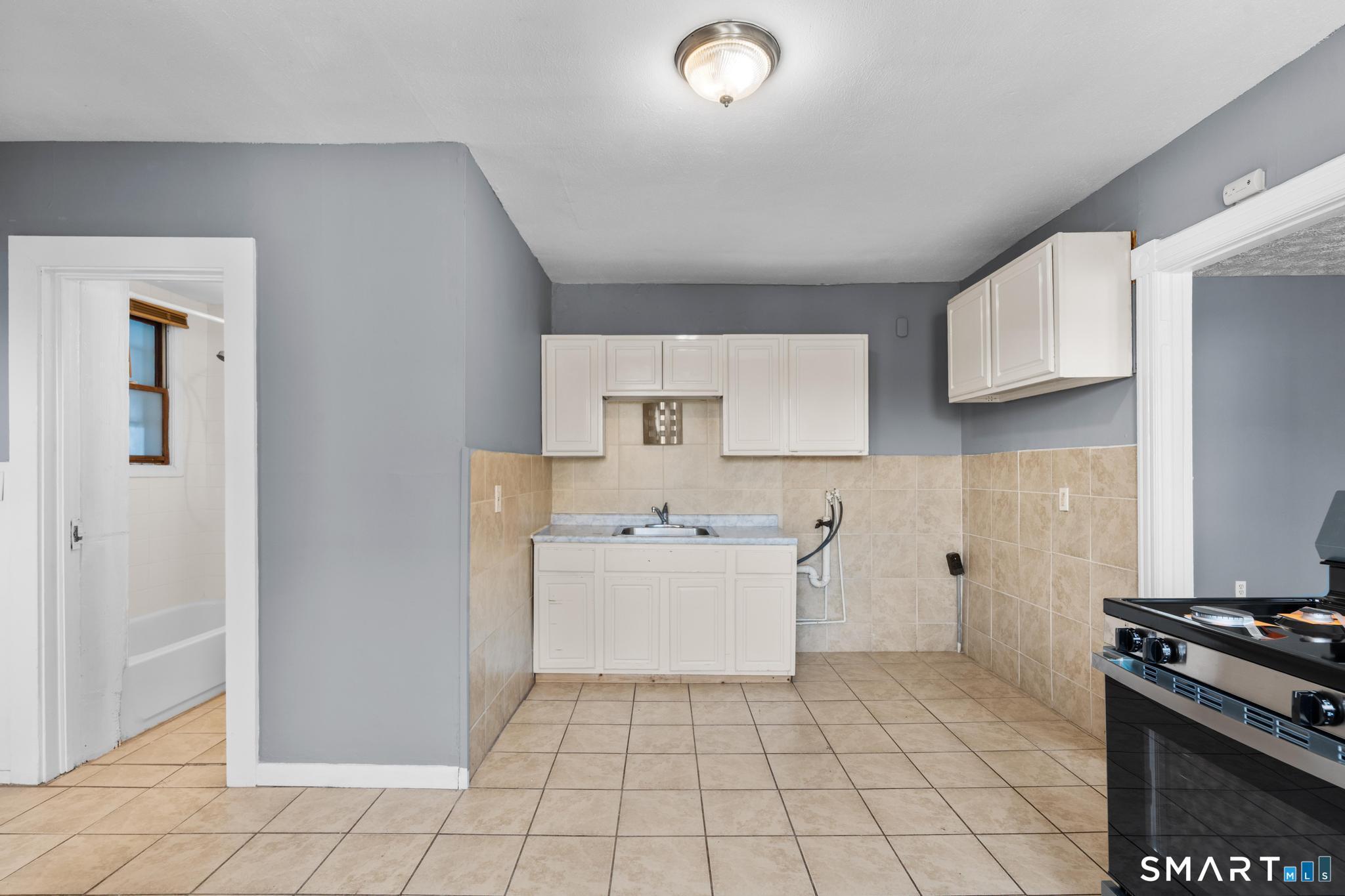 66 Standish St unit 2W – photo 5