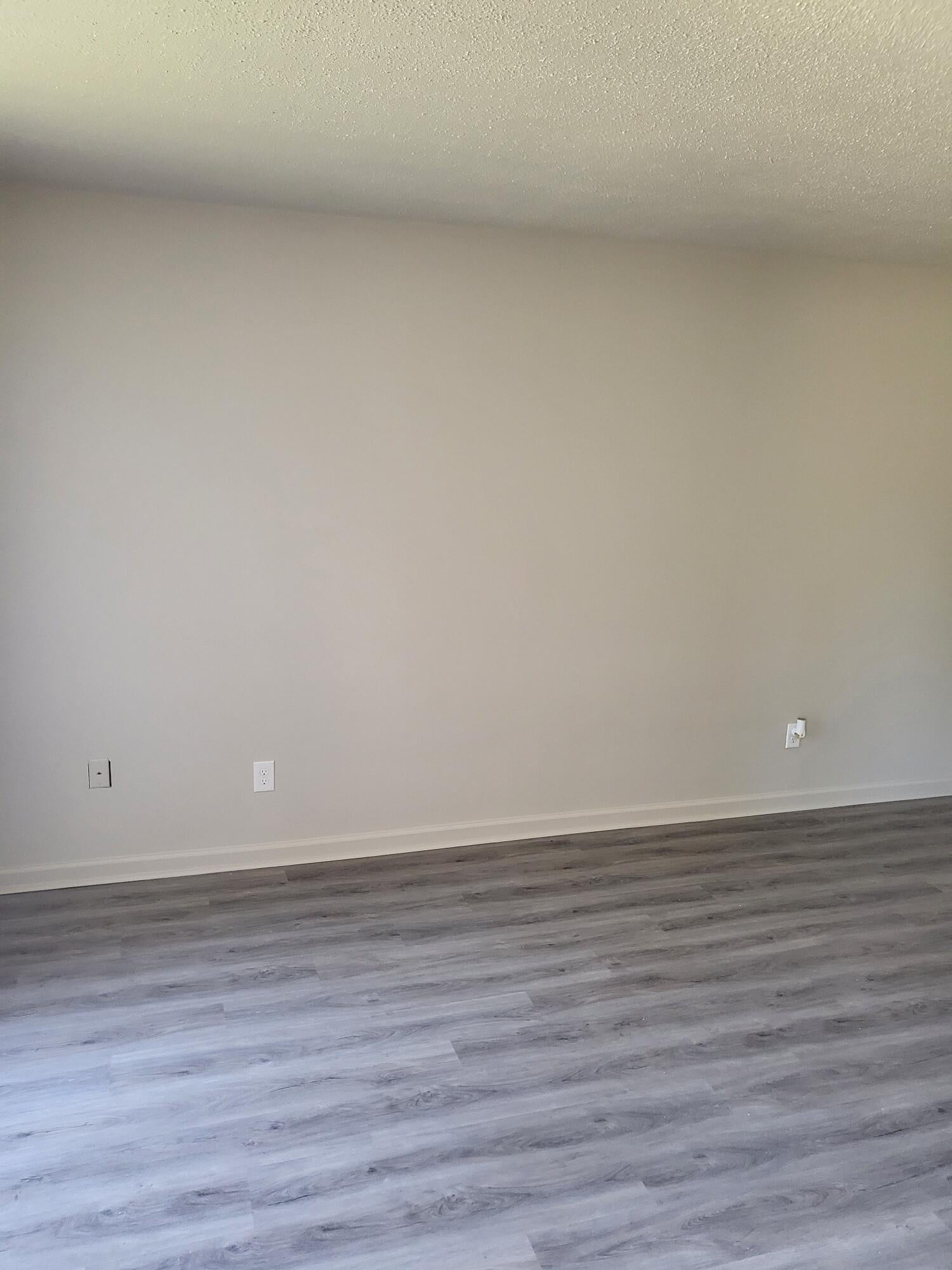 126 Langley Dr unit Apt B – photo 4