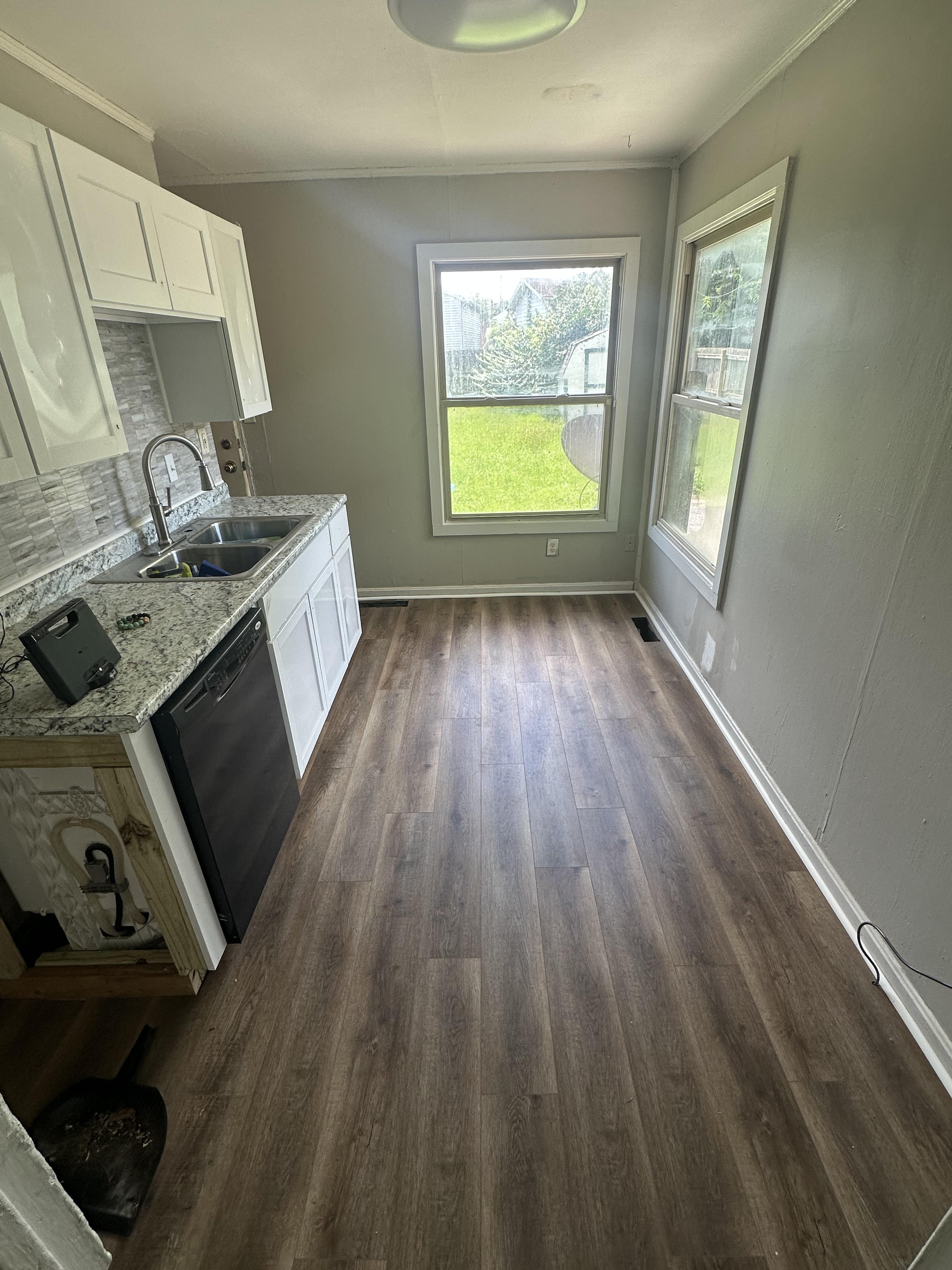 2262 Vale Dr – photo 5