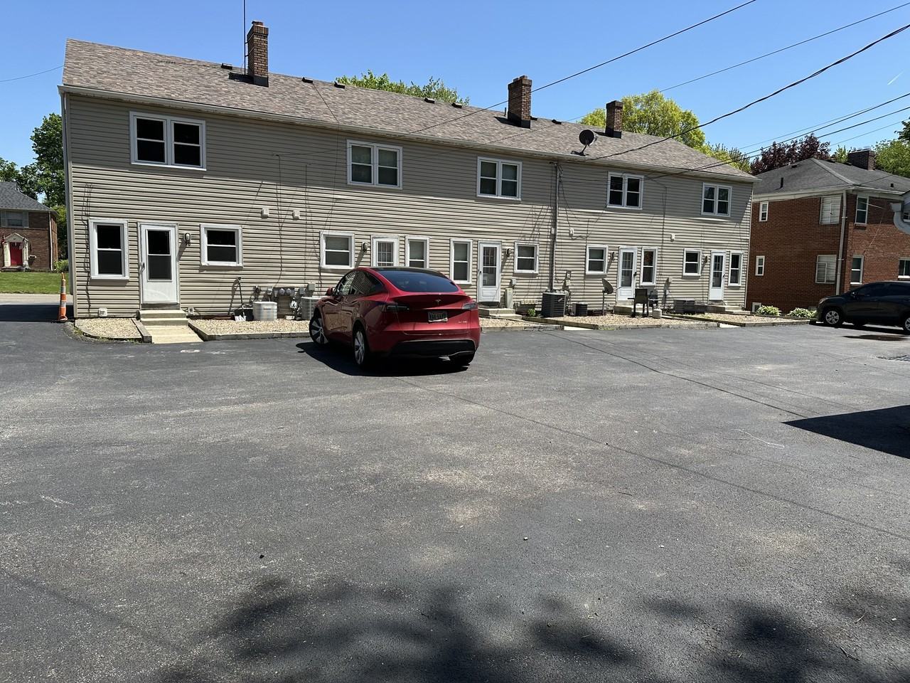 58 N Pershing Ave – photo 2