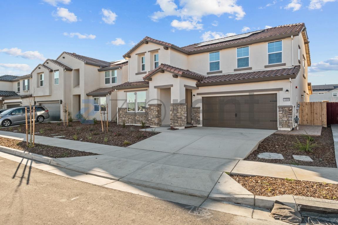 15889 Mavericks Ln – photo 3