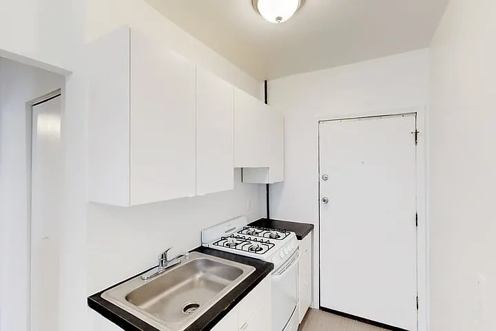 4721 S. Ellis Avenue – Floor plan