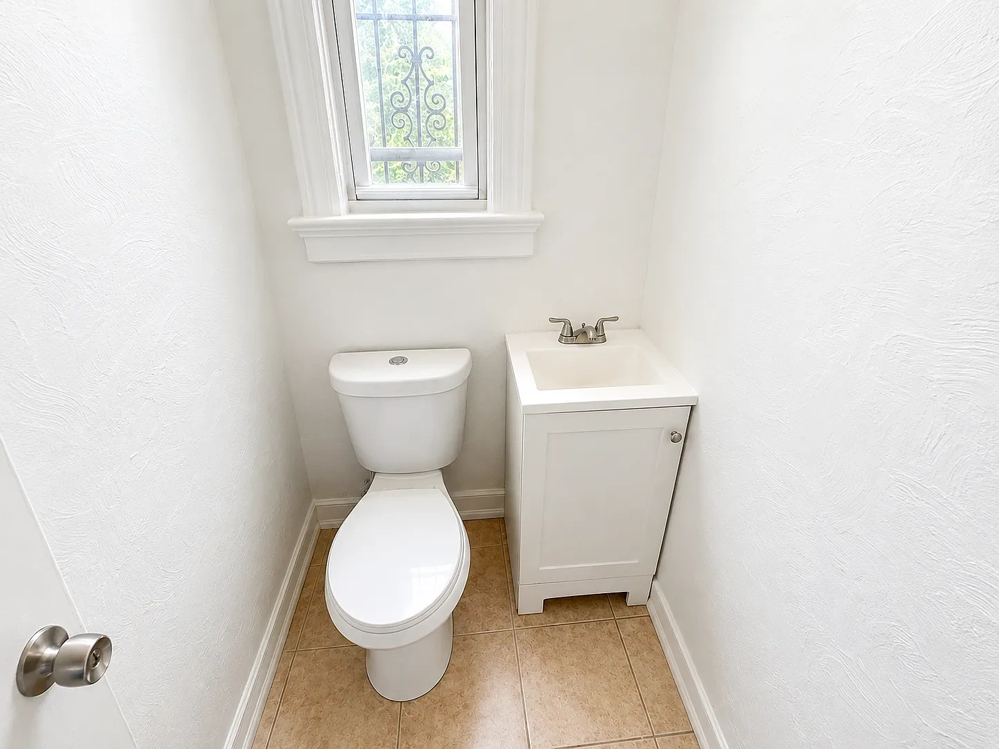 233 Rose St – photo 5