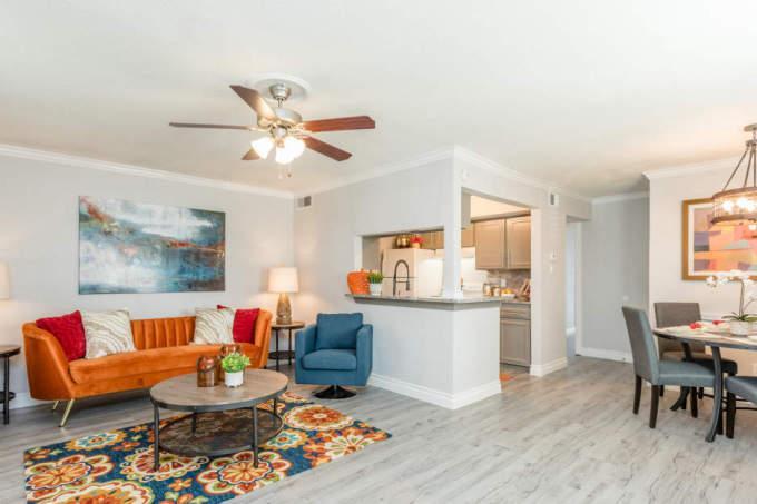 2 Goodson Dr unit # 306 – photo 1